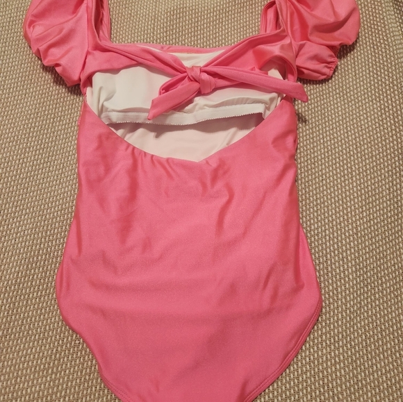 Pink Desert x Sassyredlips Sarah swimsuit - Picture 4 of 9